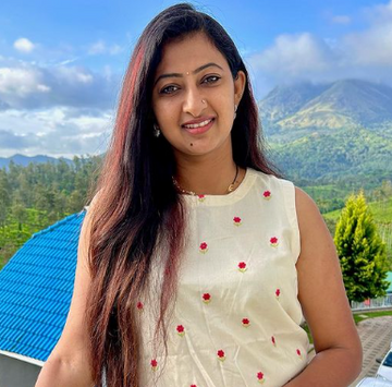 Latha Sangaraju Paper Sweet